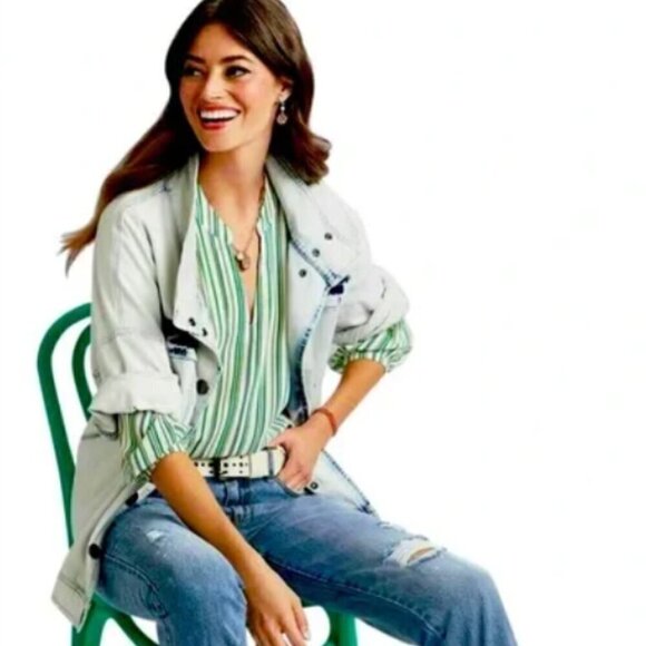 Cabi Drew Denim Jacket Small 5853 Oversized Drop Shoulder Snap Closure Retro EUC - Picture 13 of 13